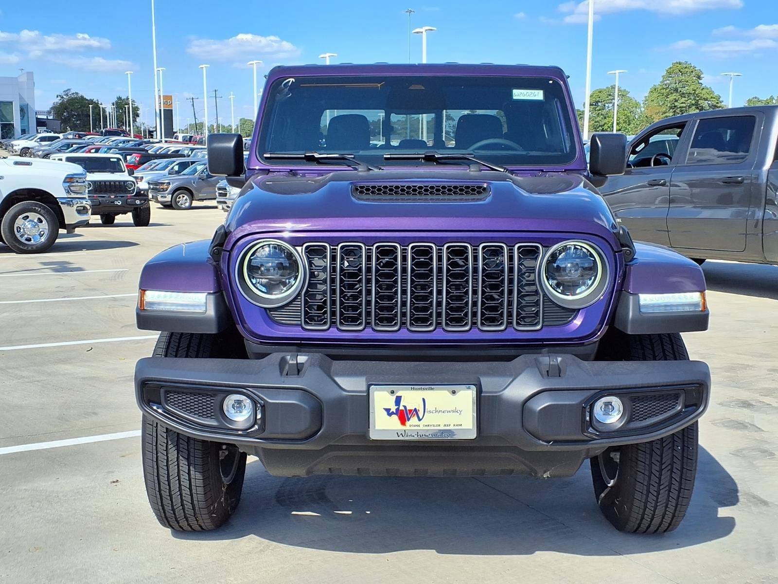 New 2026 Jeep Gladiator Sport AWD/4WD image 4