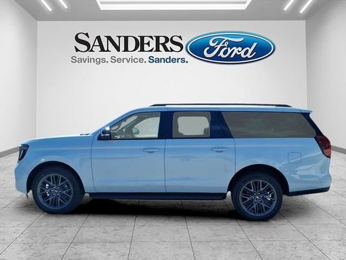 New 2026 Ford Expedition Max Platinum AWD/4WD image 3