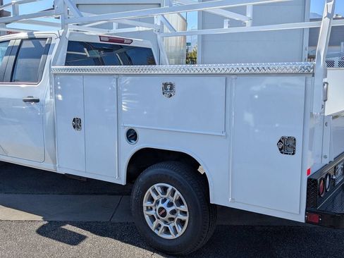 New 2026 GMC Sierra 2500 Pro w/ Convenience Package RWD image 10