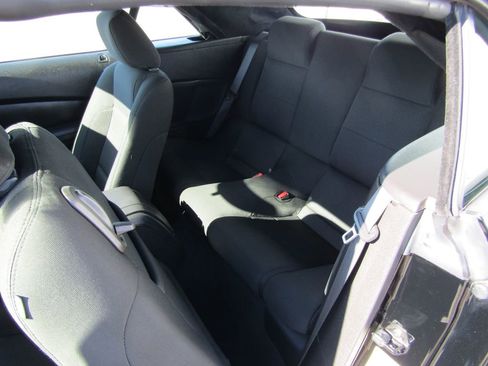 Used 2010 Ford Mustang V6 image 17