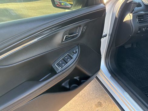 Used 2017 Chevrolet Impala Premier image 12