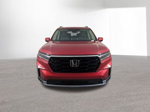 New 2025 Honda Pilot Touring image 15