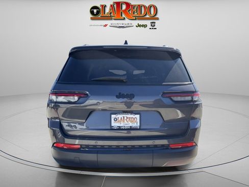 New 2025 Jeep Grand Cherokee L Limited image 6