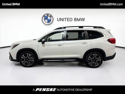 Used 2023 Subaru Ascent Limited w/ Technology Package AWD/4WD image 8