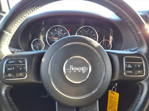 Used 2014 Jeep Wrangler Unlimited Sport image 21