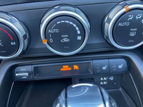 Used 2023 MAZDA MX-5 Miata Grand Touring w/ Weather Package image 21