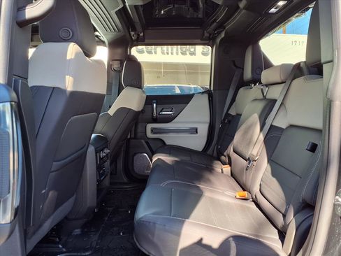 New 2026 GMC Hummer EV 4x4 Crew Cab image 12