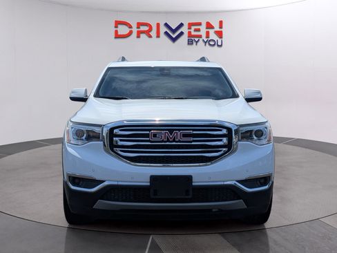 Used 2017 GMC Acadia SLT FWD image 8