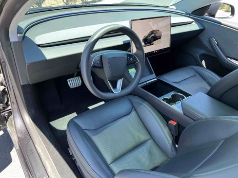 Used 2024 Tesla Model 3 Long Range RWD image 6