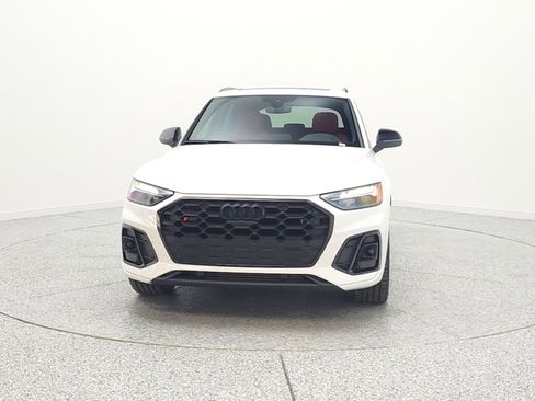 Used 2024 Audi SQ5 Premium Plus image 2