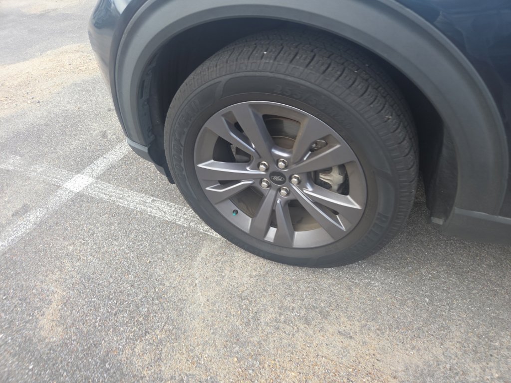 Used 2022 Ford Explorer XLT RWD image 18