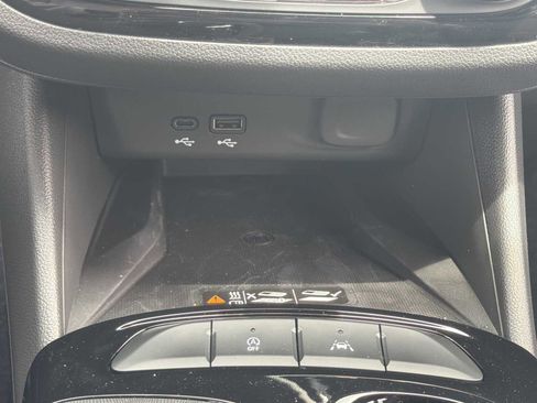 New 2026 Buick Envista Sport Touring w/ Convenience I Package FWD image 10