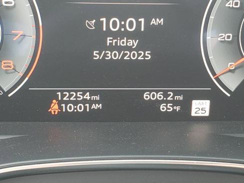 Used 2024 Audi A6 Premium Plus w/ Premium Plus Package image 26