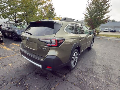 Certified 2023 Subaru Outback Limited XT image 3