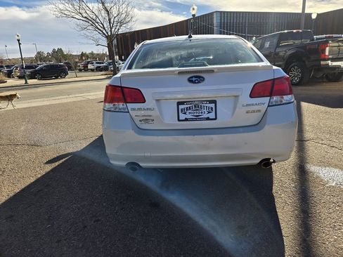 Used 2011 Subaru Legacy 3.6R Limited w/ Appearance Package 1H image 8