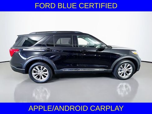 Certified 2022 Ford Explorer XLT w/ Equipment Group 202A image 4