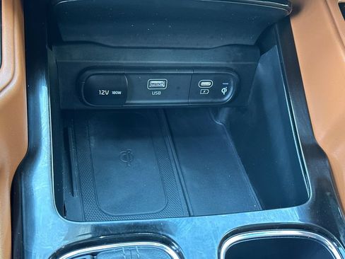 Used 2024 Kia Telluride EX X-Line AWD/4WD image 33