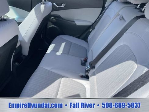 Used 2023 Hyundai Kona SEL w/ Convenience Package AWD/4WD image 15