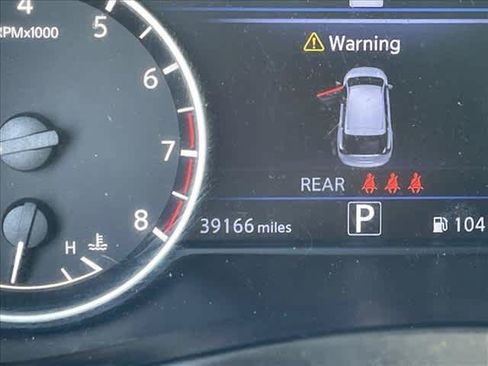 Certified 2023 Nissan Murano Platinum w/ Cargo Package FWD image 23