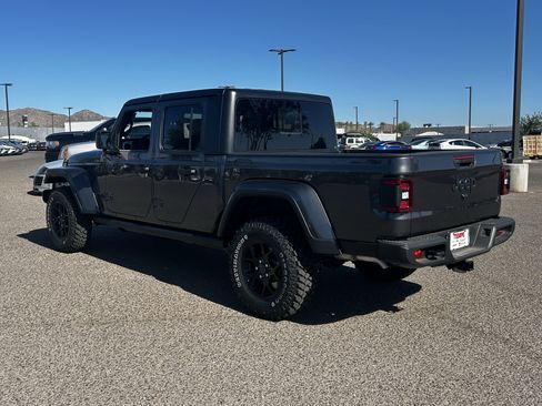 New 2025 Jeep Gladiator Willys image 5