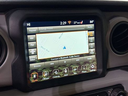 Used 2021 Jeep Gladiator Sport image 17