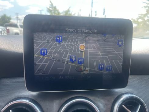 Used 2018 Mercedes-Benz CLA 250 image 20