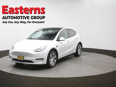 Used 2021 Tesla Model Y Long Range AWD/4WD image 49