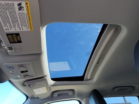 New 2026 Ford Maverick Lariat w/ Black Appearance Package image 11