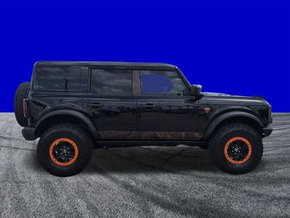 Certified 2025 Ford Bronco Badlands w/ Sasquatch Package