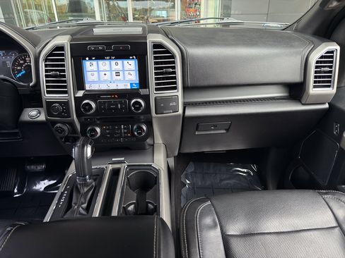 Used 2016 Ford F150 Lariat w/ Equipment Group 502A Luxury image 22