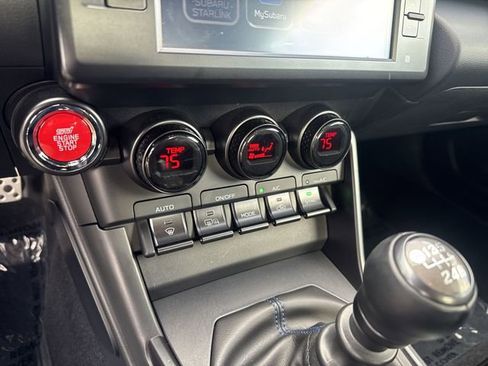 Used 2025 Subaru BRZ tS image 21