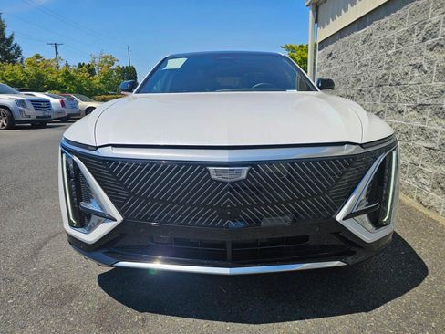 Used 2024 Cadillac Lyriq Tech w/ Driver Assist Package RWD image 12