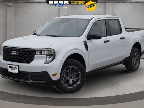 New 2026 Ford Maverick XLT image 1