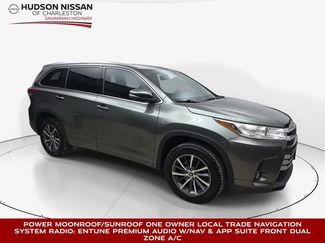 Used 2017 Toyota Highlander XLE FWD 360° Tour