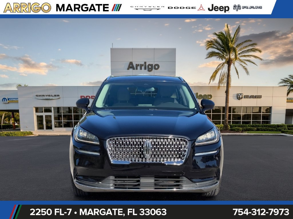 Used 2022 Lincoln Corsair FWD image 2