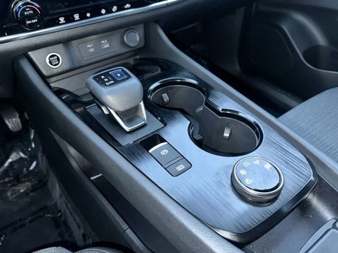 Certified 2021 Nissan Rogue SV image 31