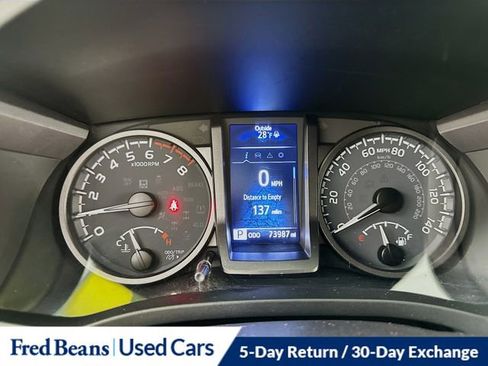 Used 2021 Toyota Tacoma TRD Sport w/ Technology Package image 13