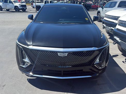 Used 2024 Cadillac Lyriq Luxury w/ Nappa Leather Package RWD image 16