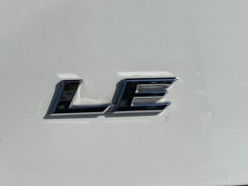 Used 2025 Toyota Camry LE FWD image 49