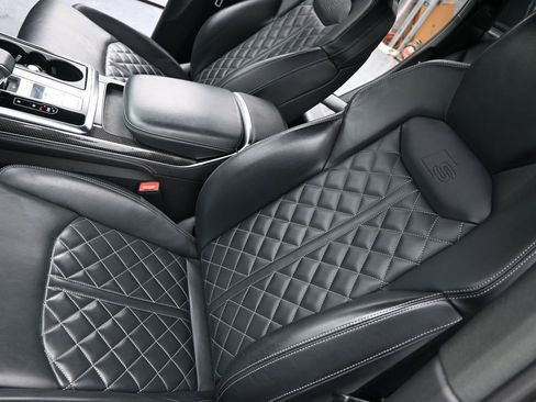 Used 2023 Audi SQ7 Premium Plus image 9