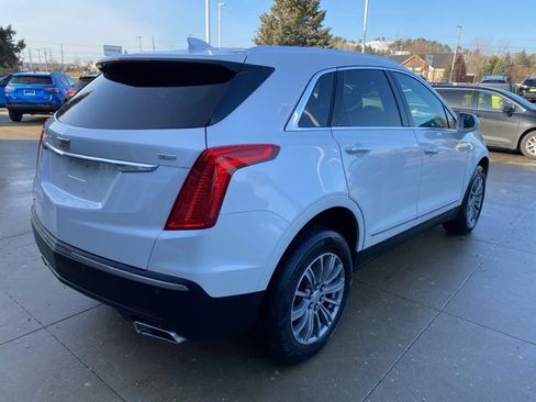 Used 2019 Cadillac XT5 Luxury image 3