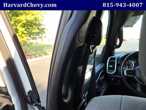 Used 2024 RAM 3500 Big Horn image 31