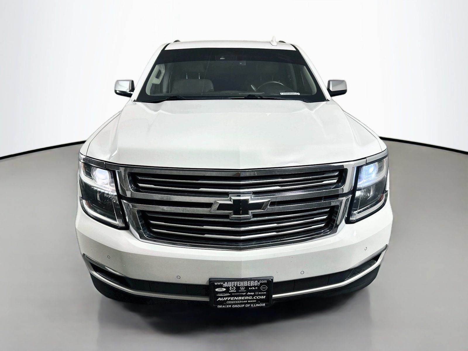 Used 2015 Chevrolet Suburban LTZ w/ Texas Edition RWD image 2