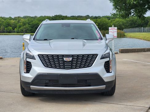 Used 2021 Cadillac XT4 Premium Luxury FWD image 30