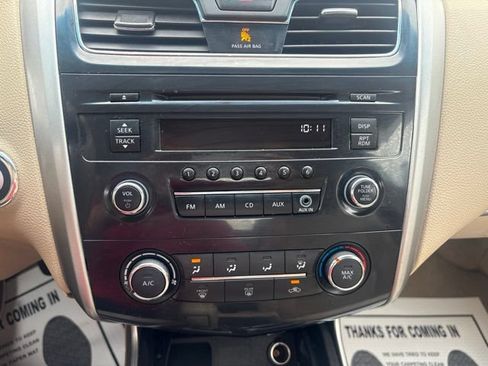 Used 2013 Nissan Altima 2.5 S FWD image 20