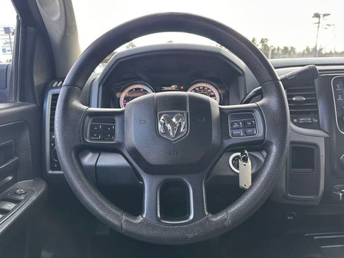 Used 2016 RAM 2500 Tradesman w/ Chrome Appearance Group image 17