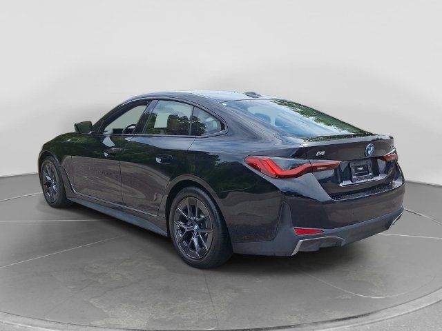 Used 2023 BMW i4 eDrive40 w/ Premium Package RWD image 4