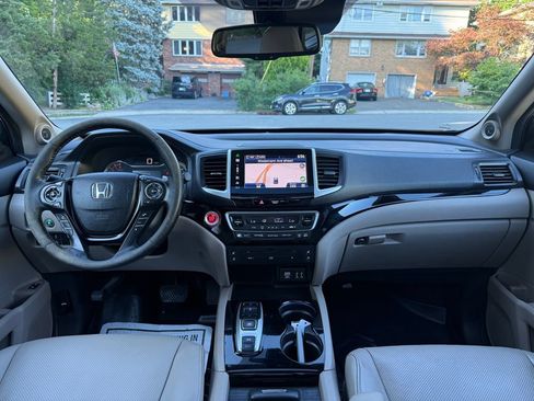 Used 2016 Honda Pilot Elite image 28