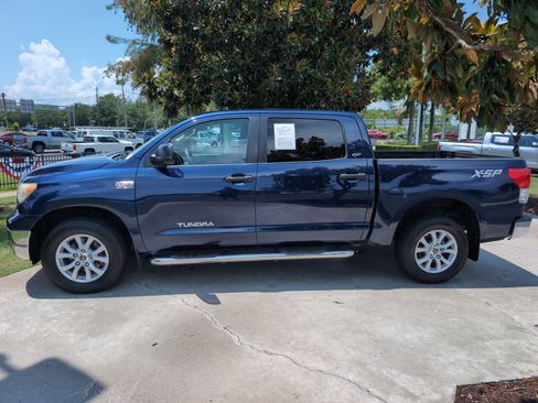Used 2012 Toyota Tundra 2WD CrewMax w/ SR5 Pkg image 7