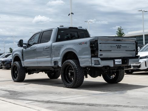 Used 2025 Ford F250 King Ranch w/ Chrome Package AWD/4WD image 7